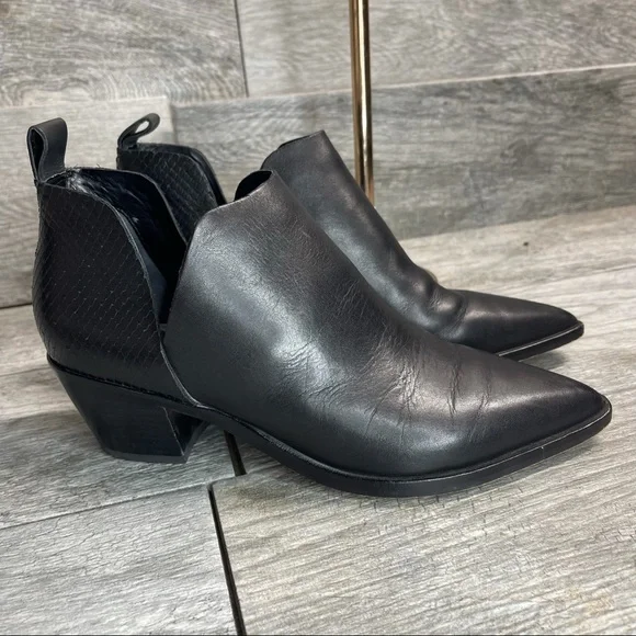 Dolce Vita Shoes Dolce Vita Pointed Toe Leather Black Stacked